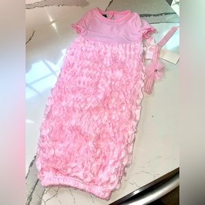 NWT 3-6 month Sleep Gown